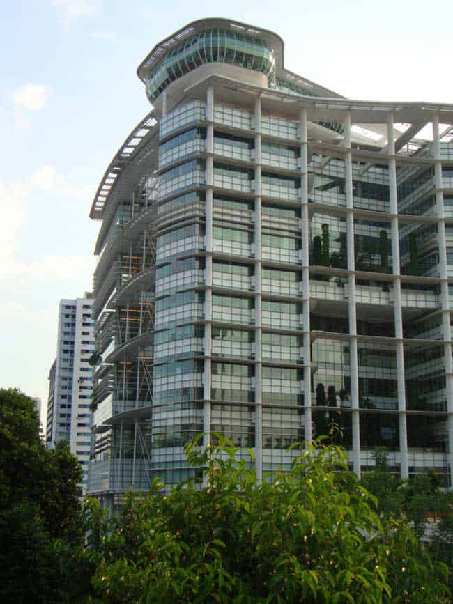 biblioteca nacional de singapur por Ken Yeang 10