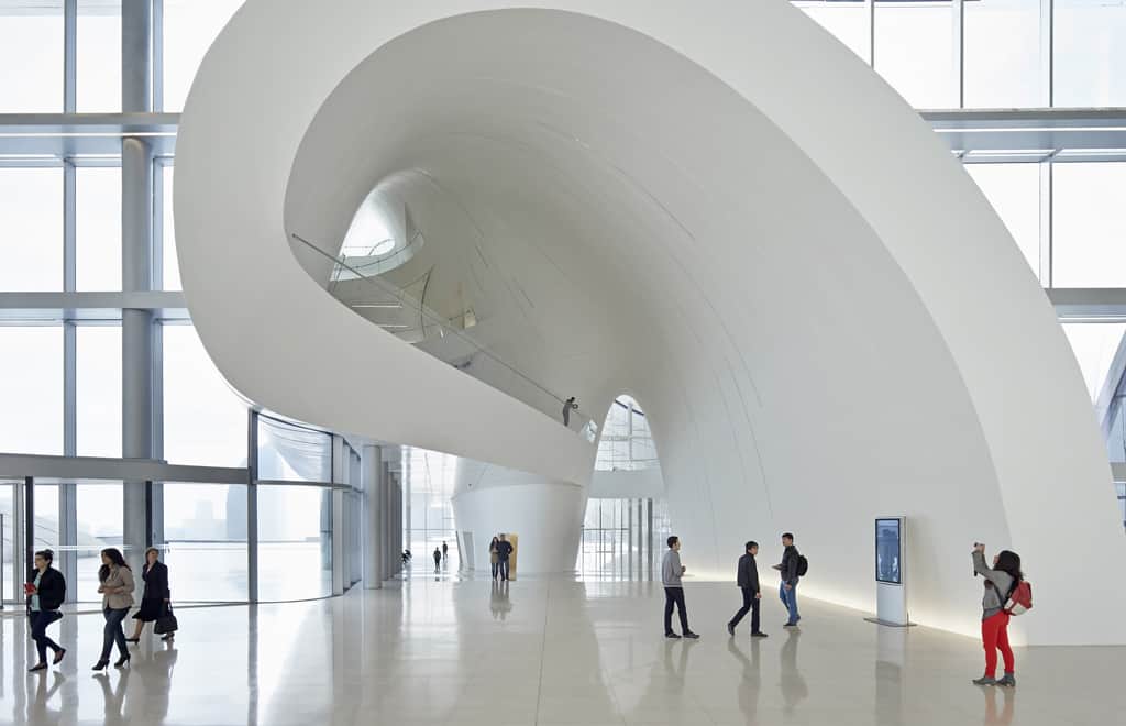 Heydar-Aliyev-Center --- Zaha-Hadid-Architects --- Hufton - + - Crow-14