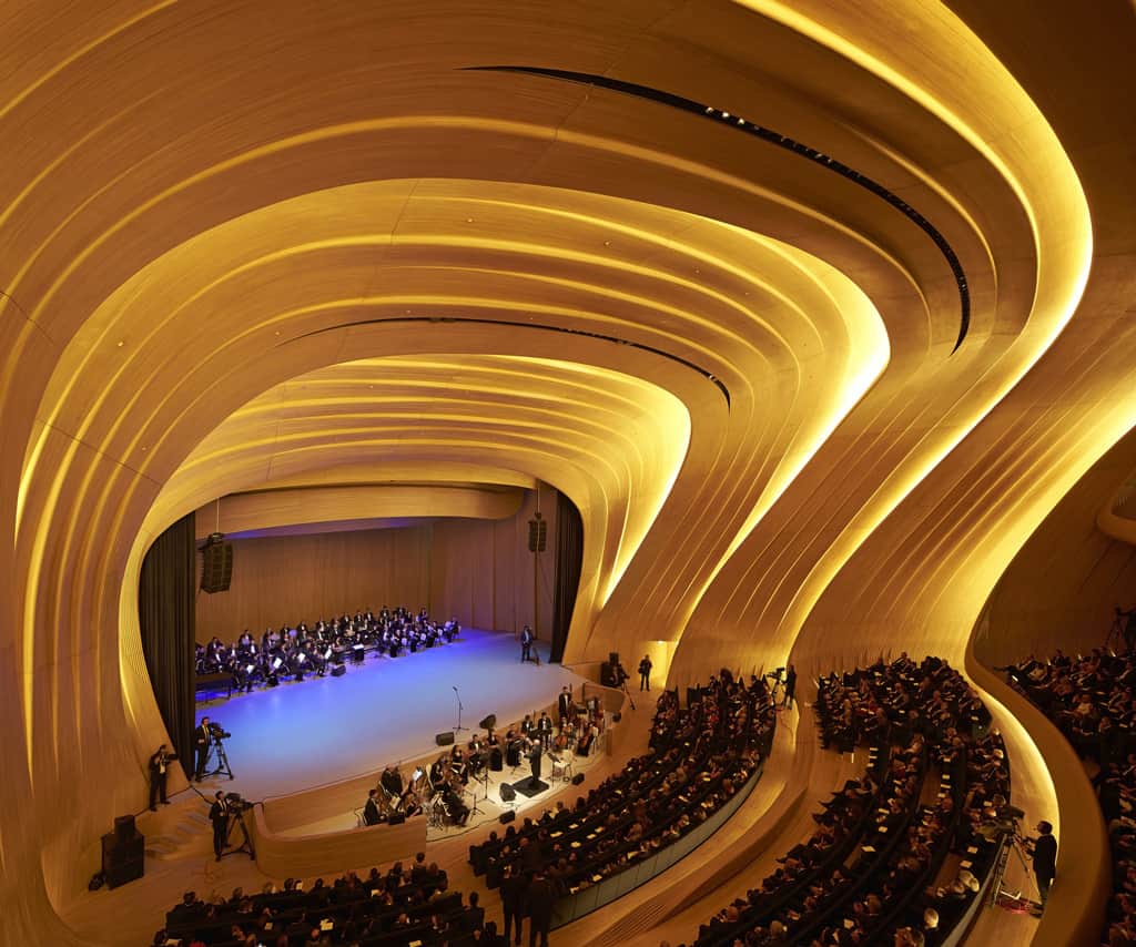 Heydar-Aliyev-Center --- Zaha-Hadid-Architects --- Hufton - + - Crow-1