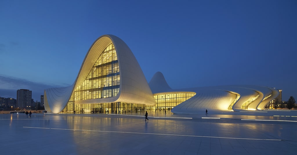 Heydar-Aliyev-Center --- Zaha-Hadid-Architects --- Hufton - + - Crow-5
