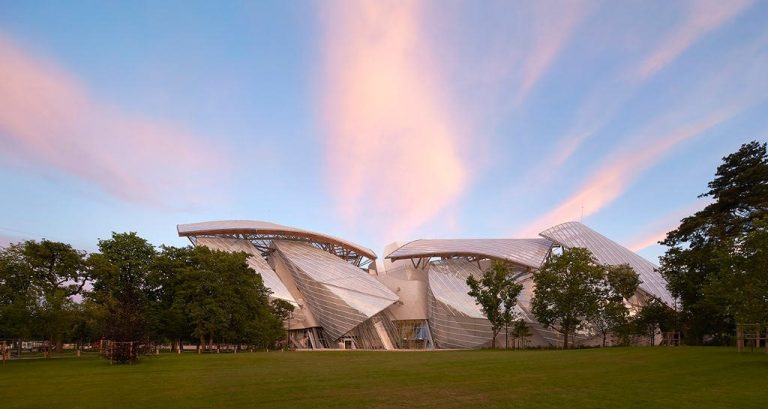 Fundación Louis Vuitton por Frank Gehry Architects
