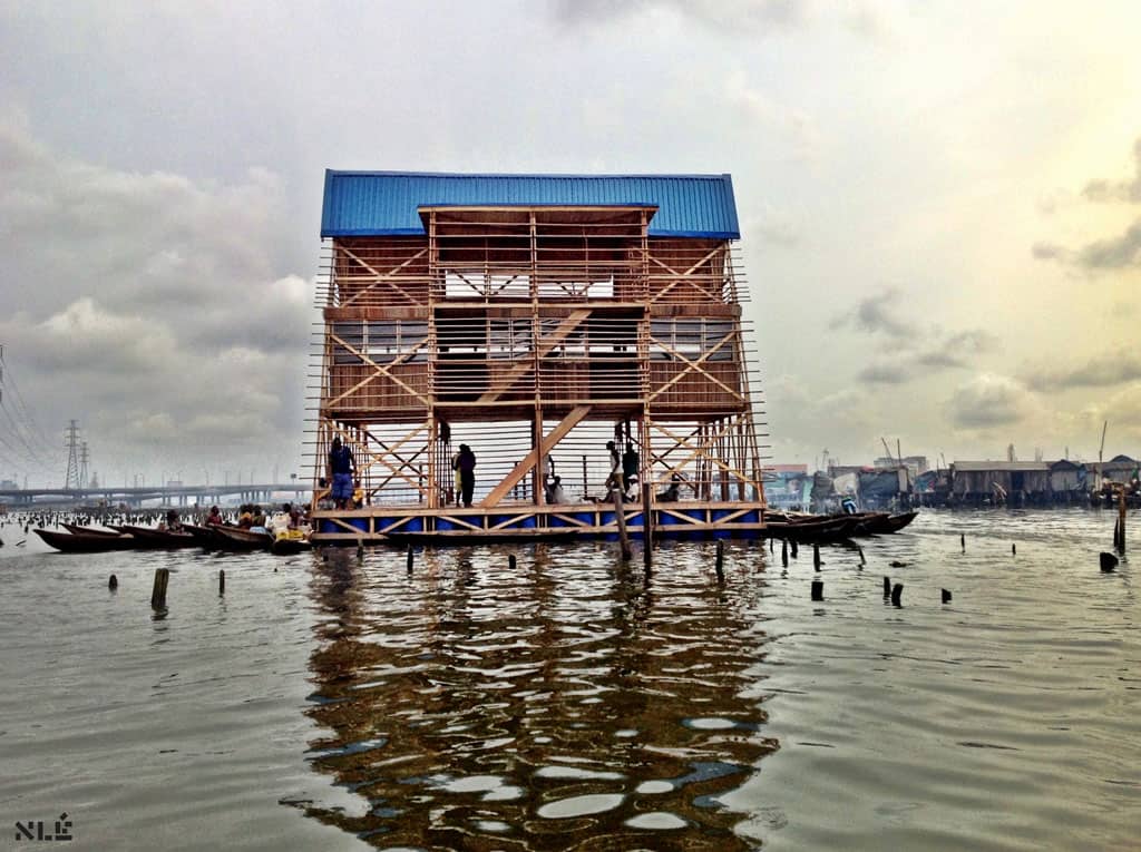 Escuela flotante Makoko por NLE Architects en Lagos, Nigeria
